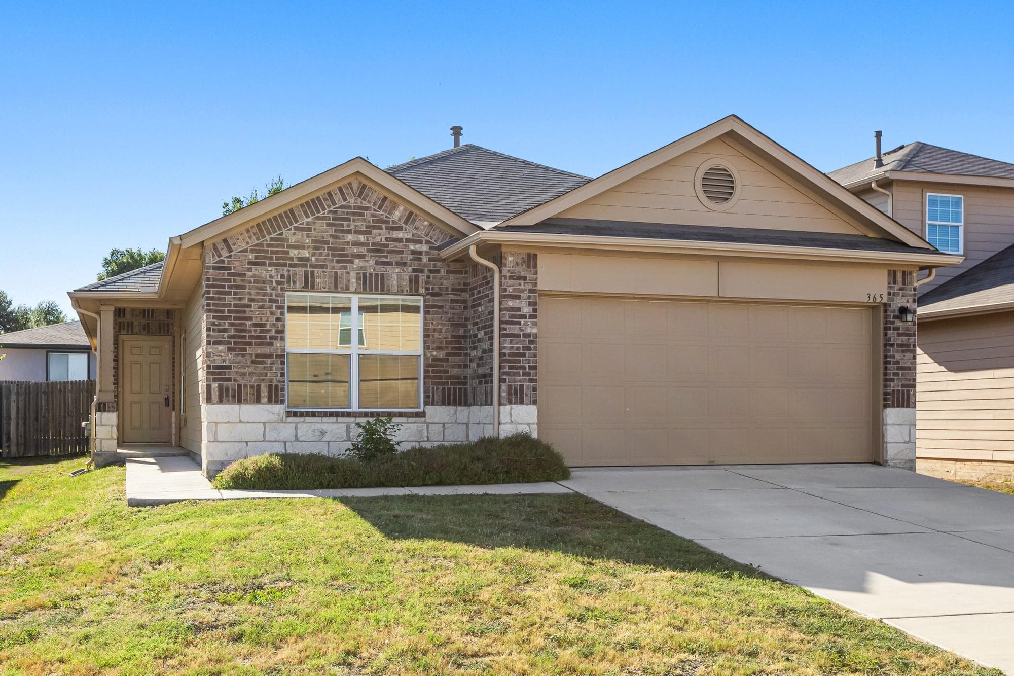365  Cibolo Creek Dr