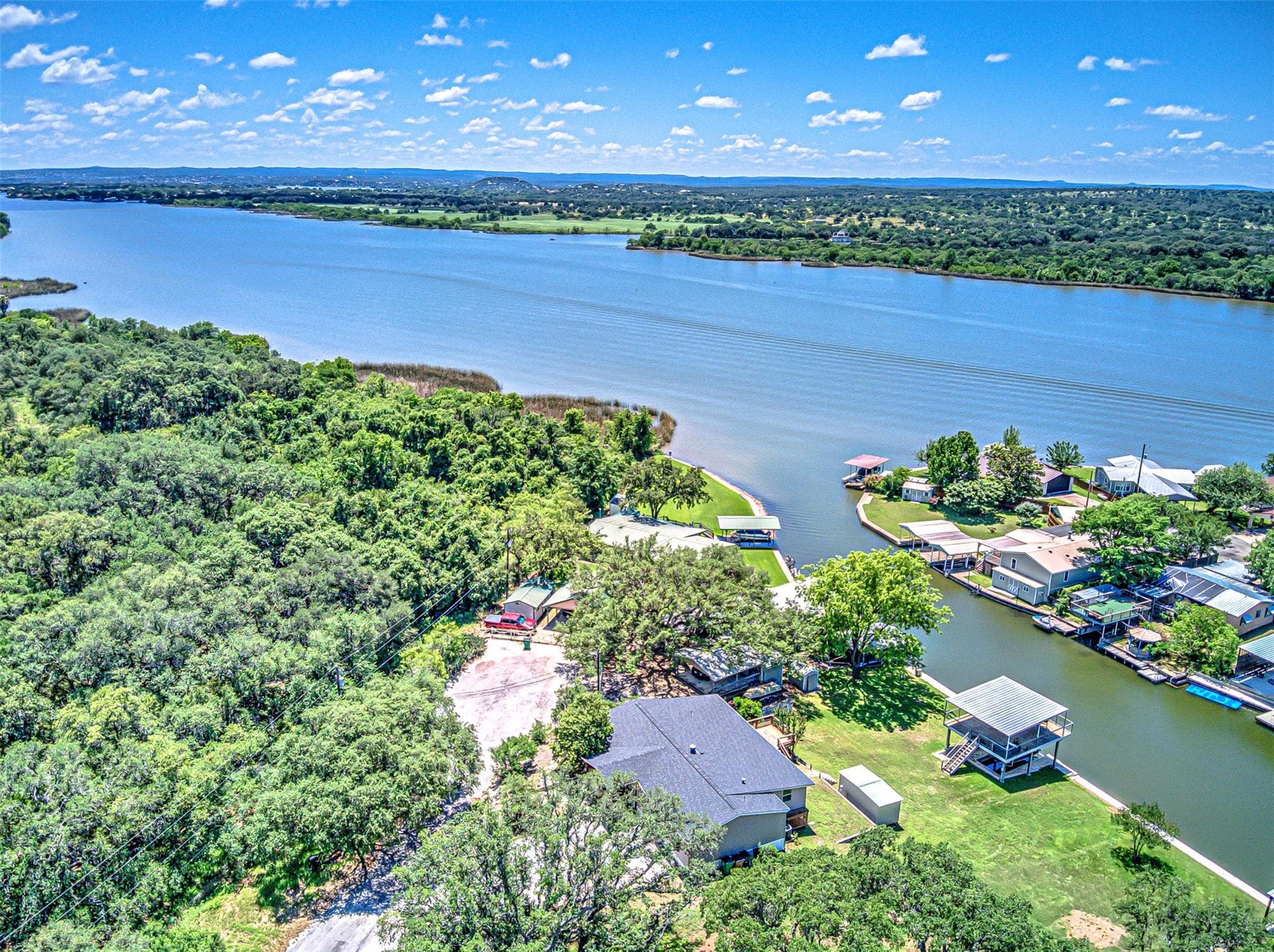 702  Liveoak Rd