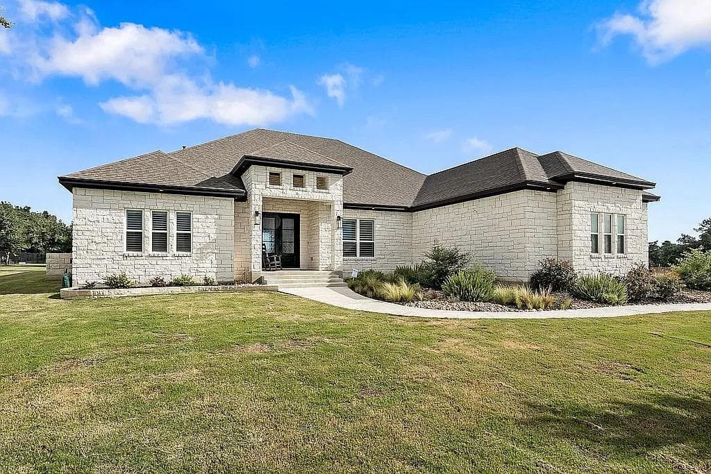 1102  Woodpark Ln