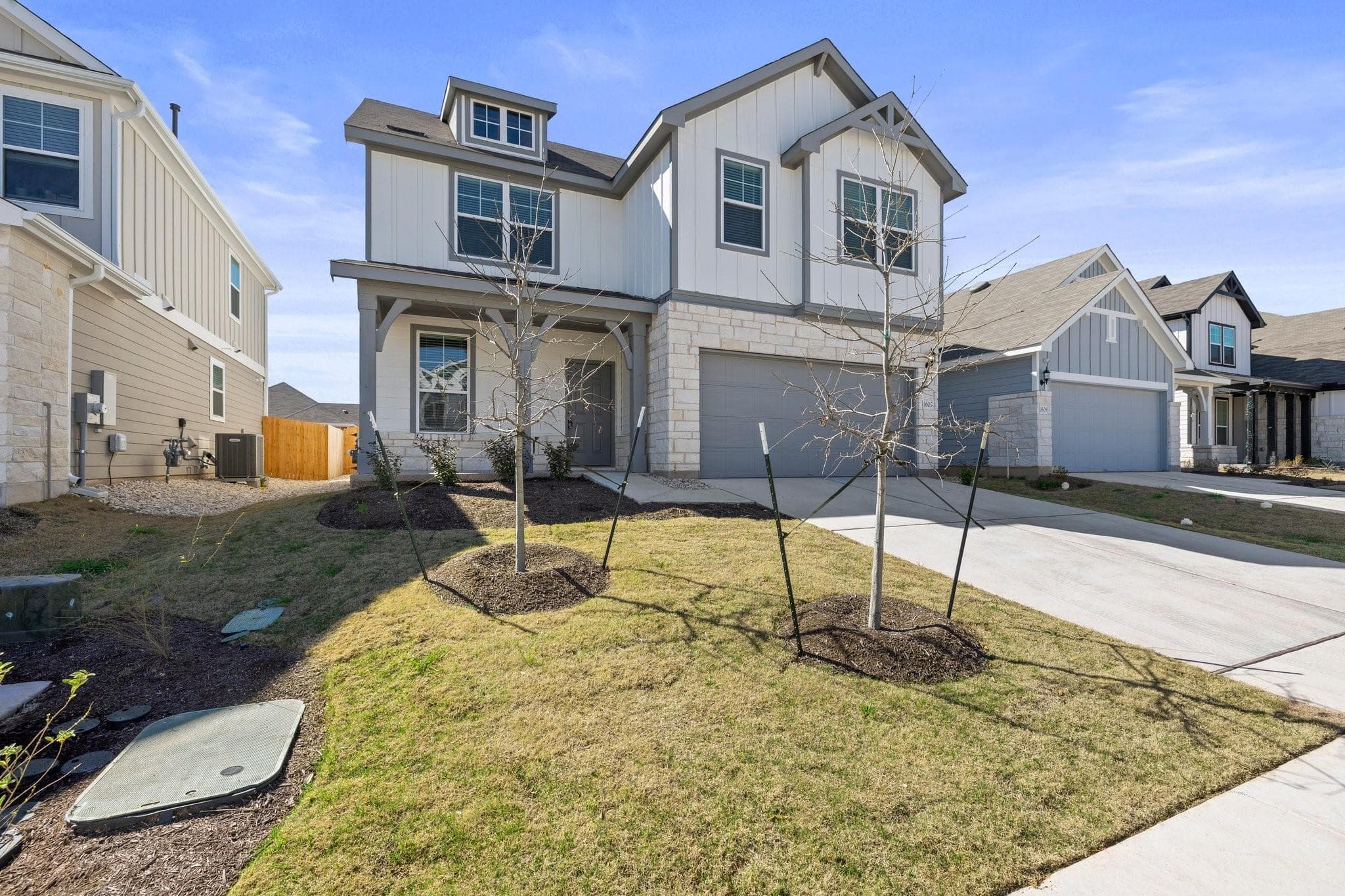 1605  Holly Lake Dr