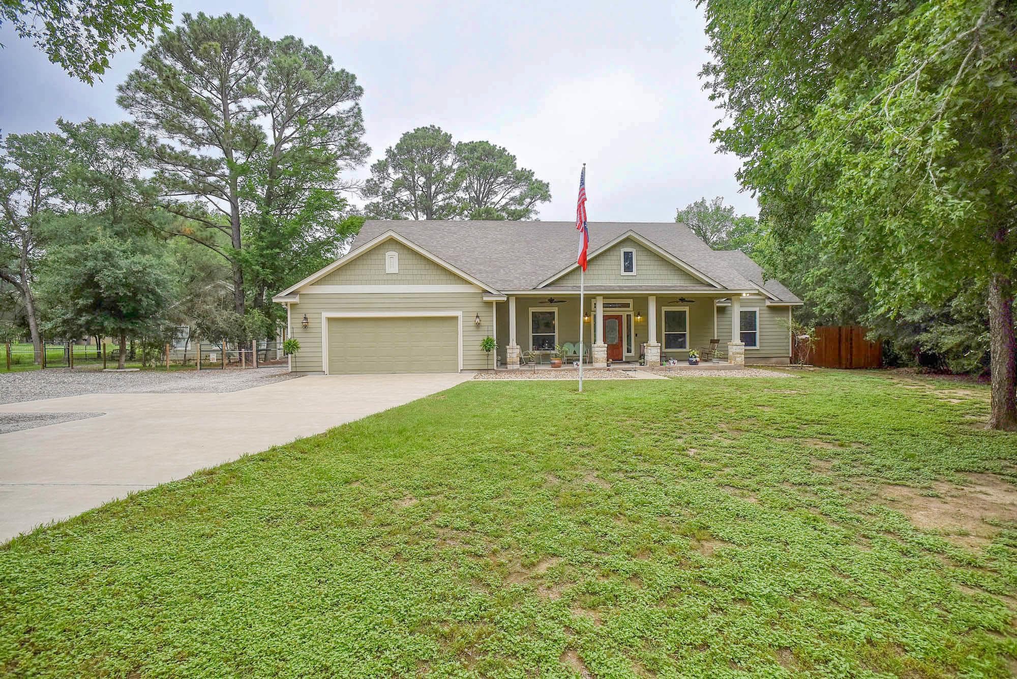 115  Mesquite Cv