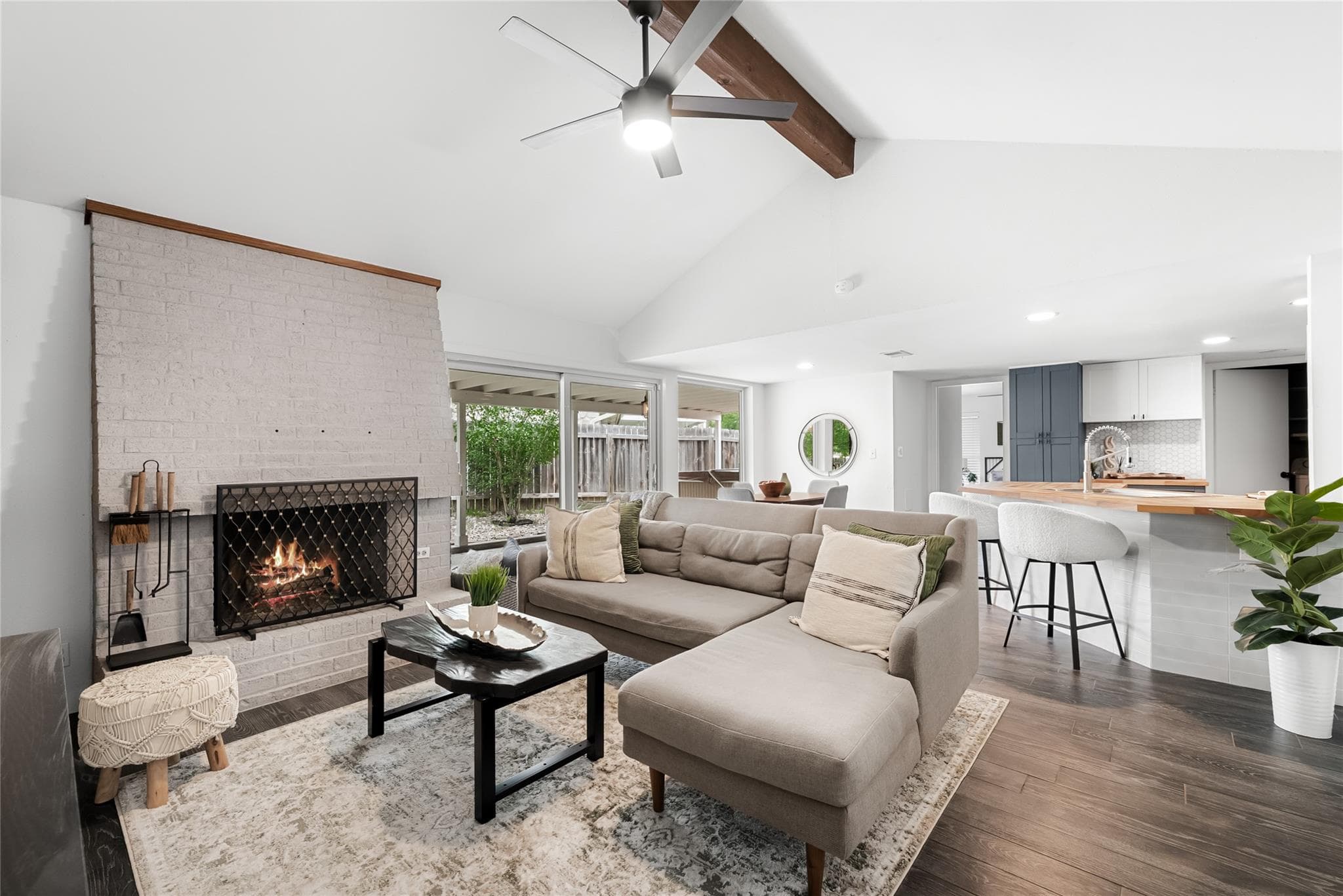 2408  SHILOH Dr