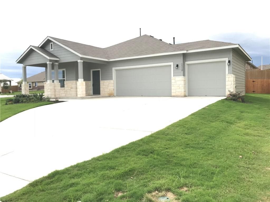 1532  Maier Dr