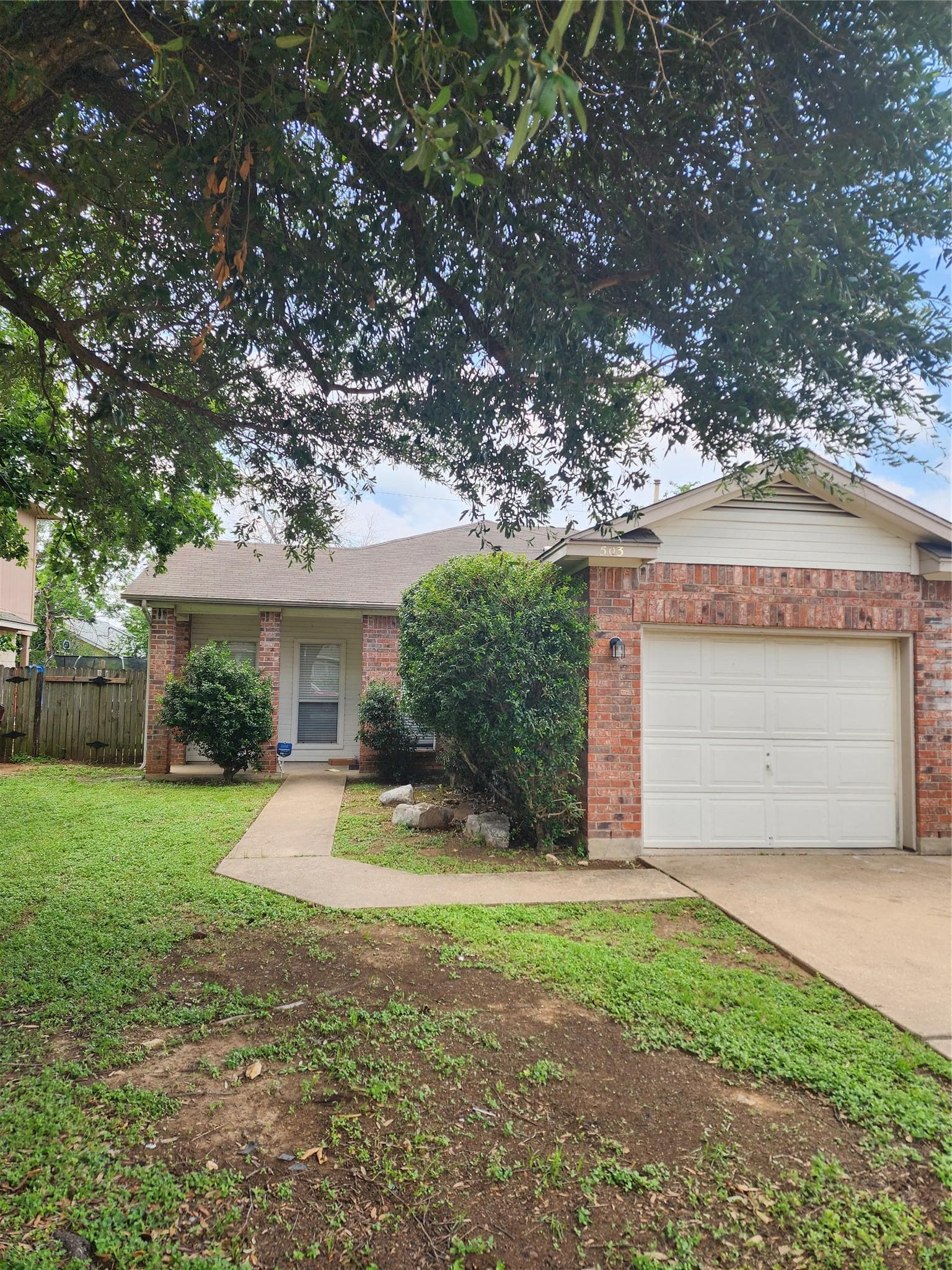 503  Gregory Ct