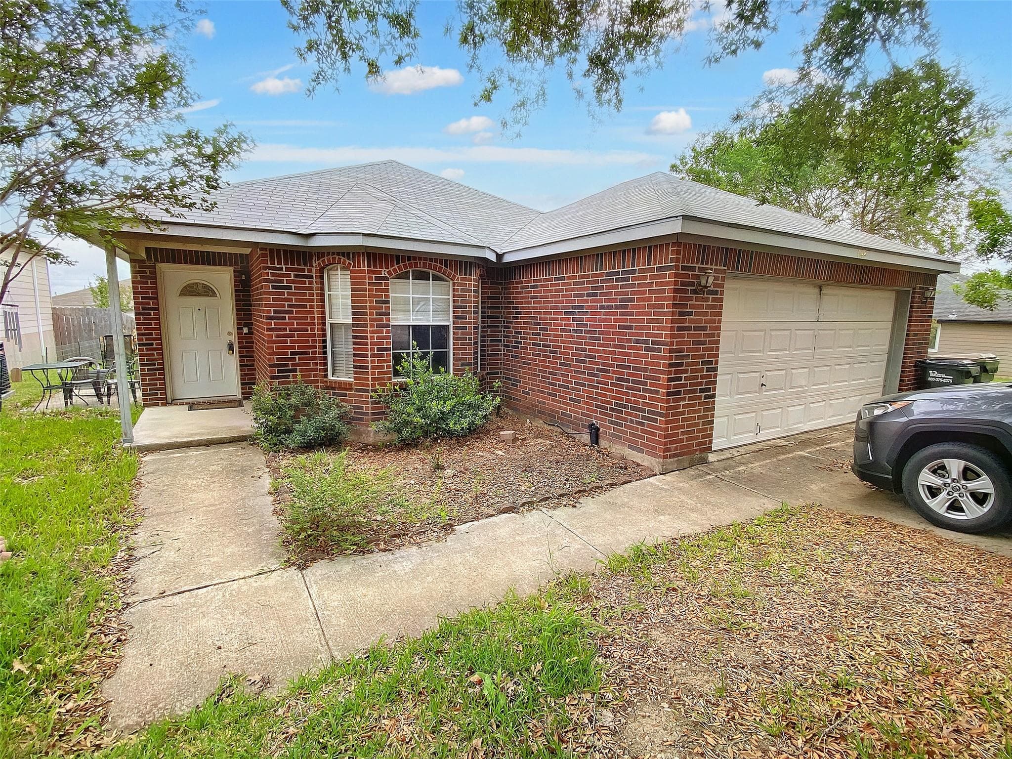 1149  Mira Loma Ln