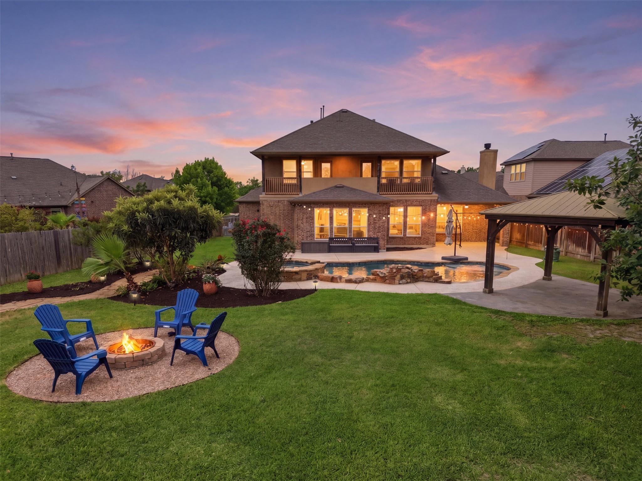 1126  Enclave Way