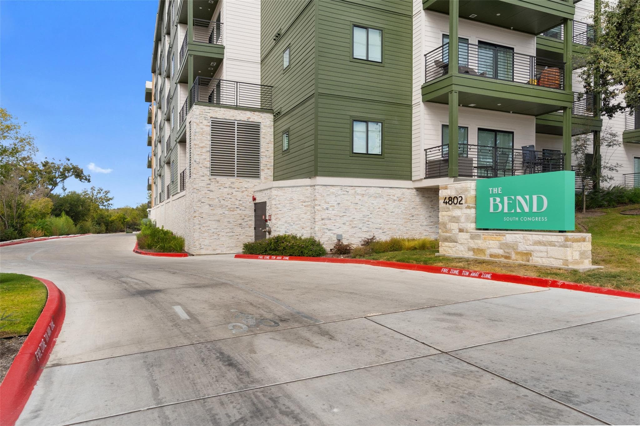 4802 S Congress Ave  #424