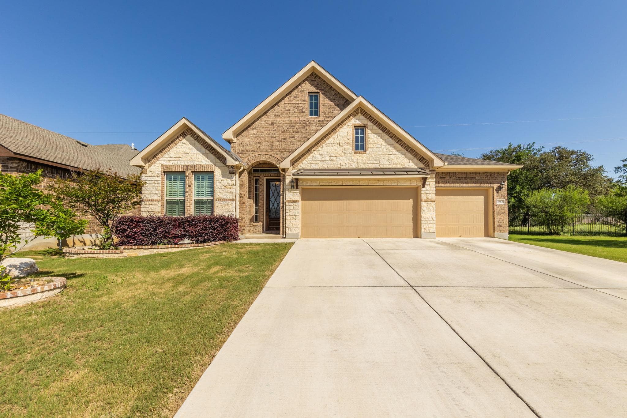1063  Cedar Glen Dr