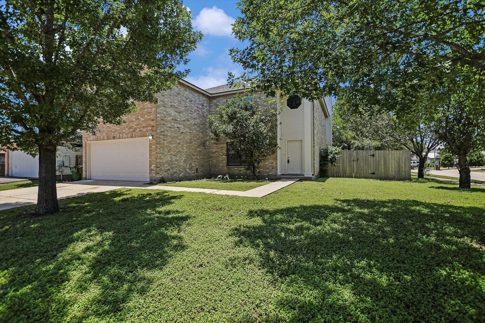 1201  Pike Path