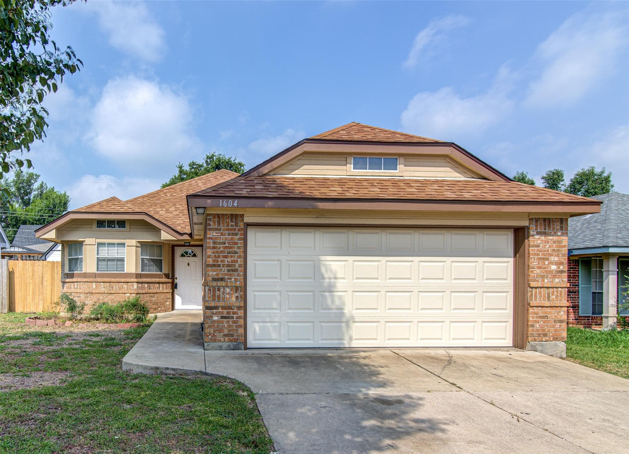 1604  Southwestern Trl
