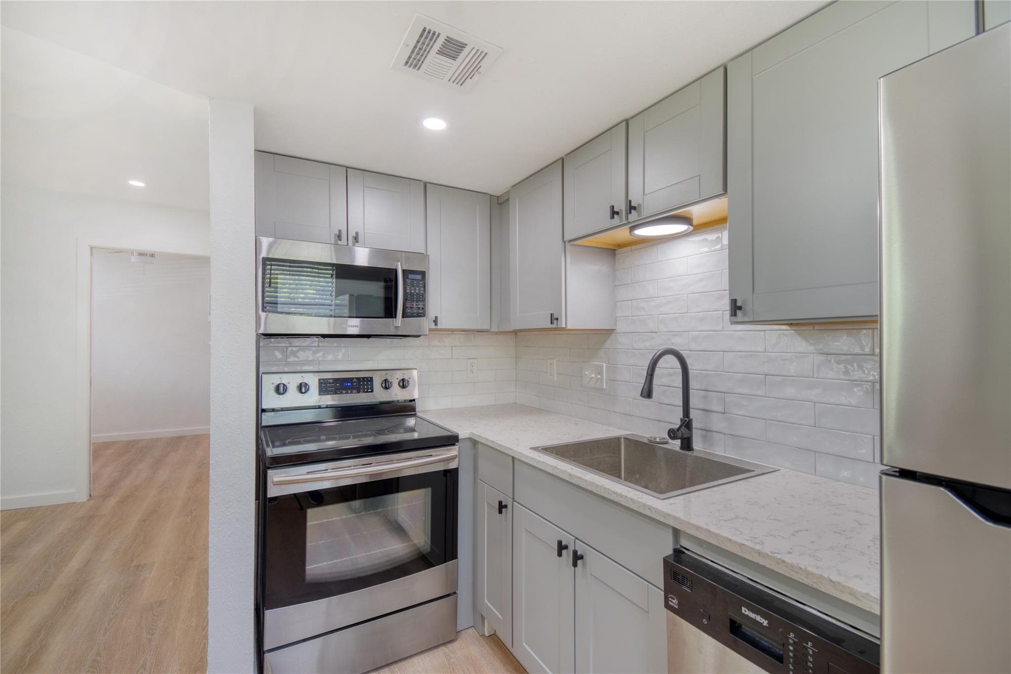 2500  Burleson Rd  #701