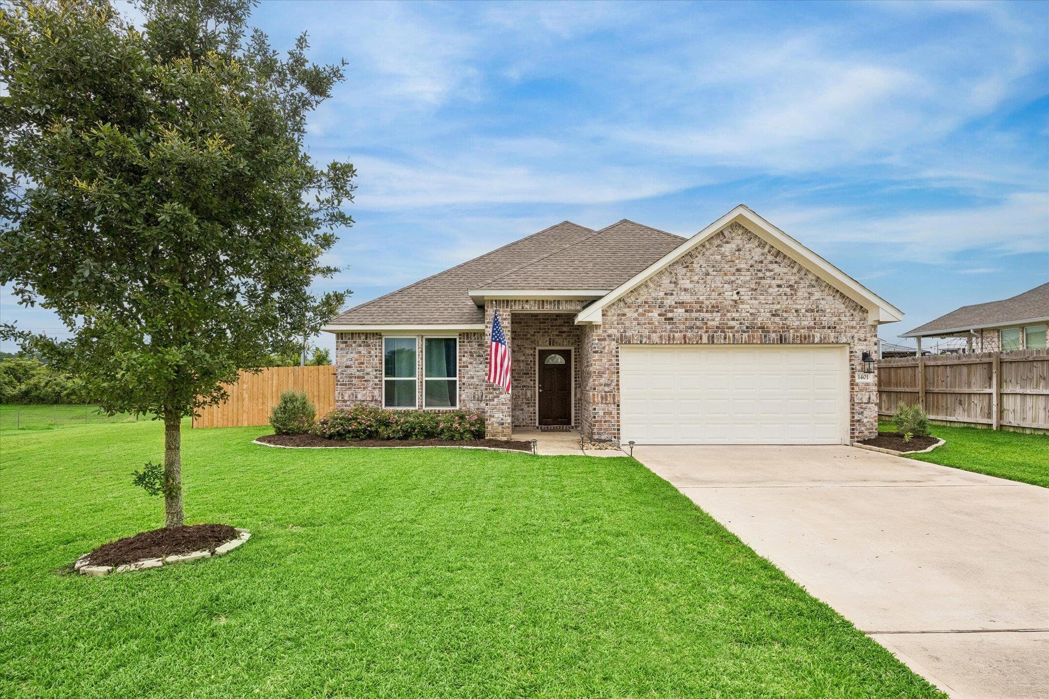 1401 Timber Oaks Dr