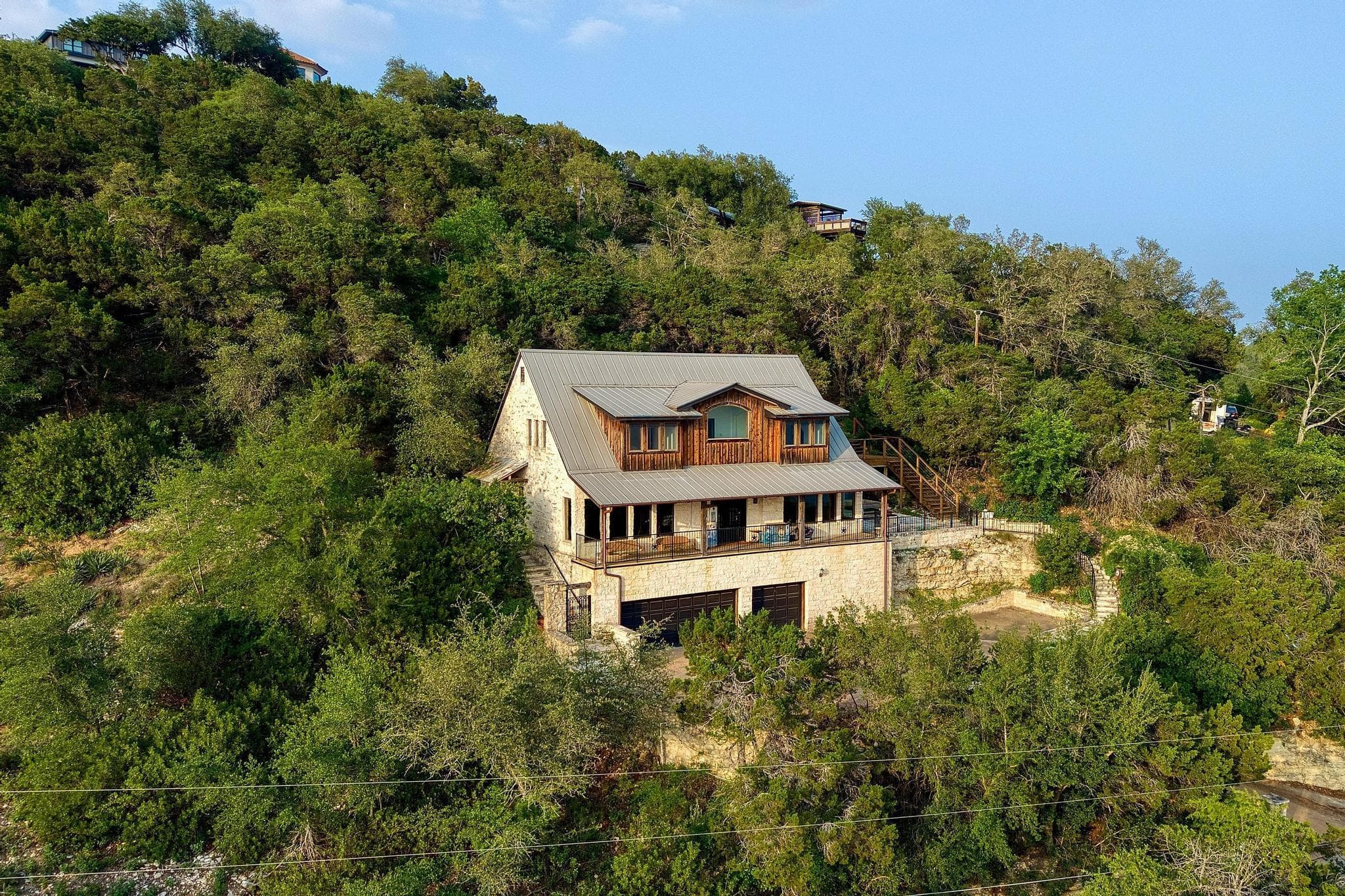 13906  Skyline Dr