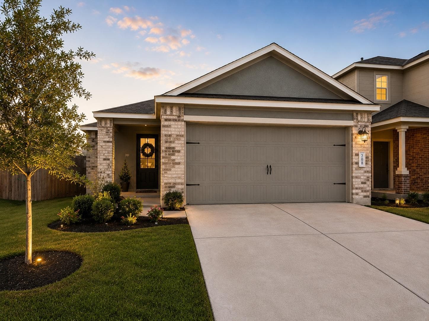 208  Longbridge Dr