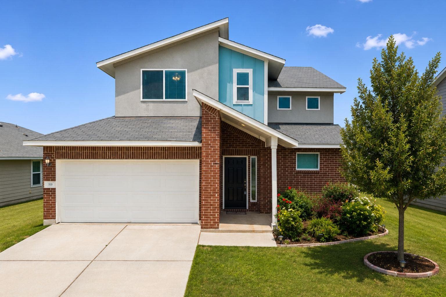 318  Schuylerville Dr