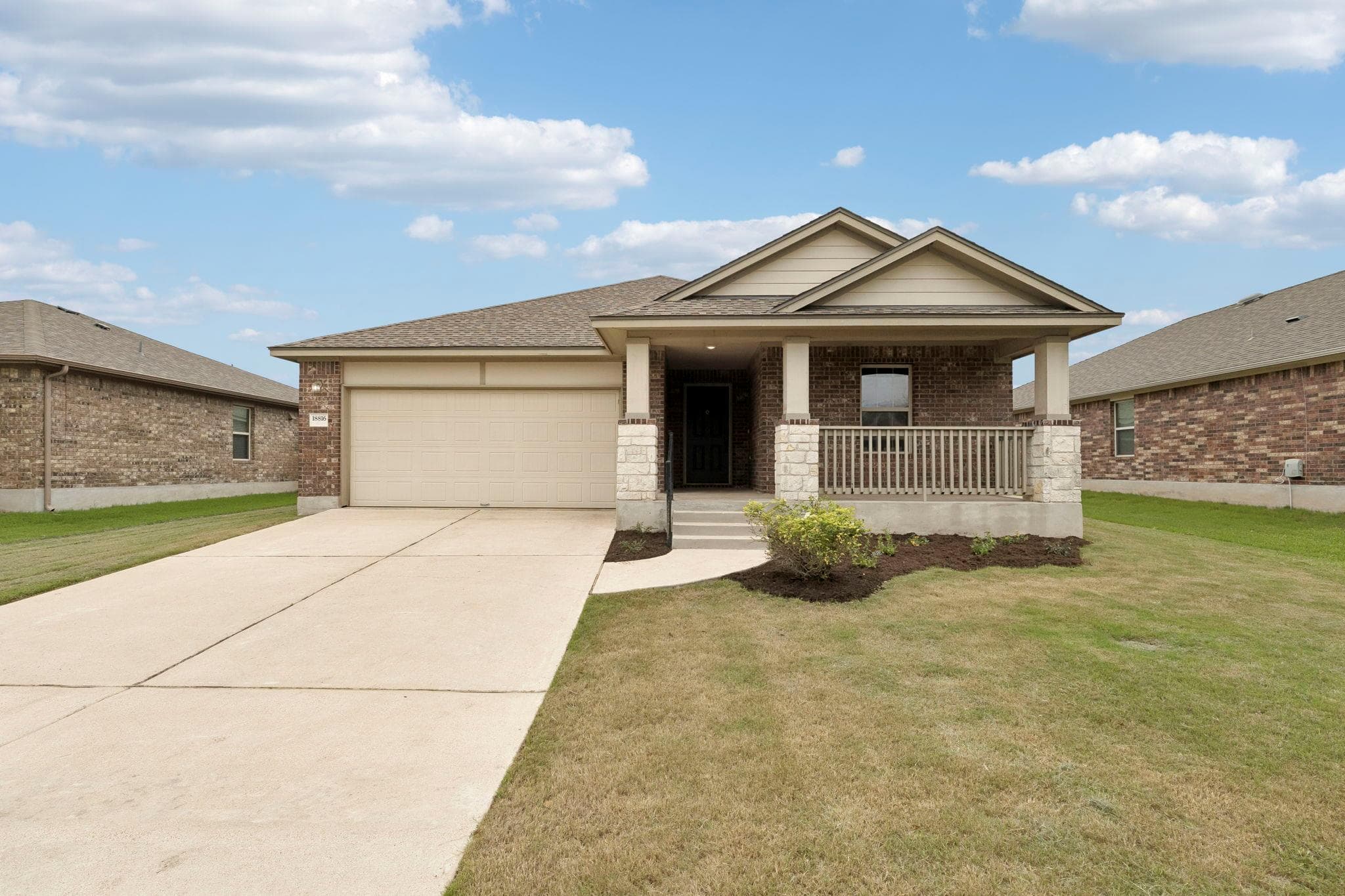 18816  Keeli Ln