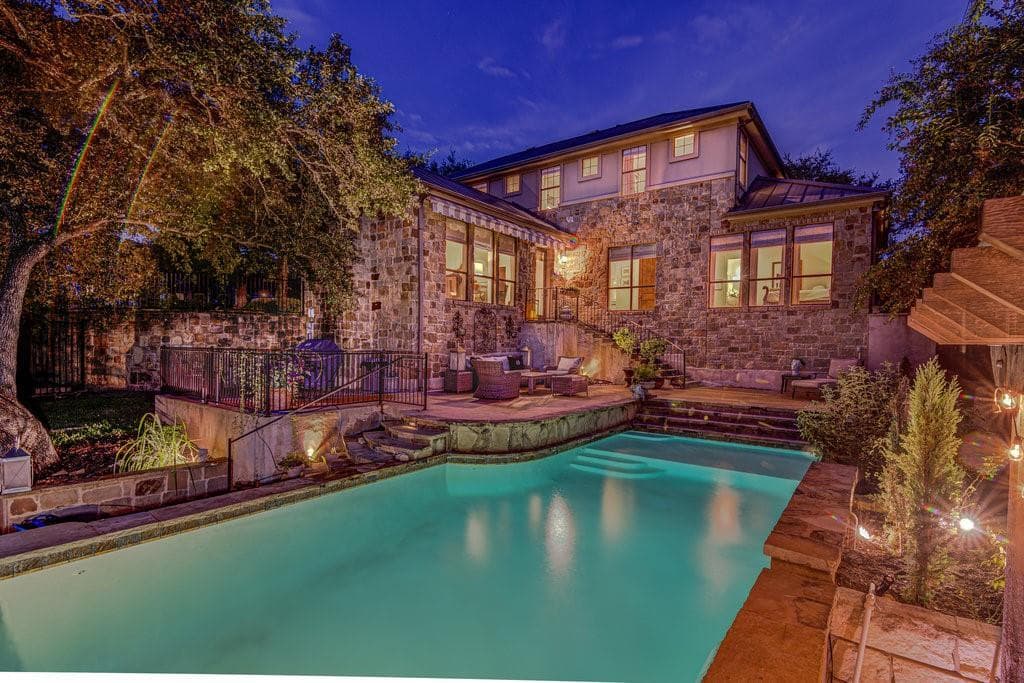 303  ROLLING GREEN Dr