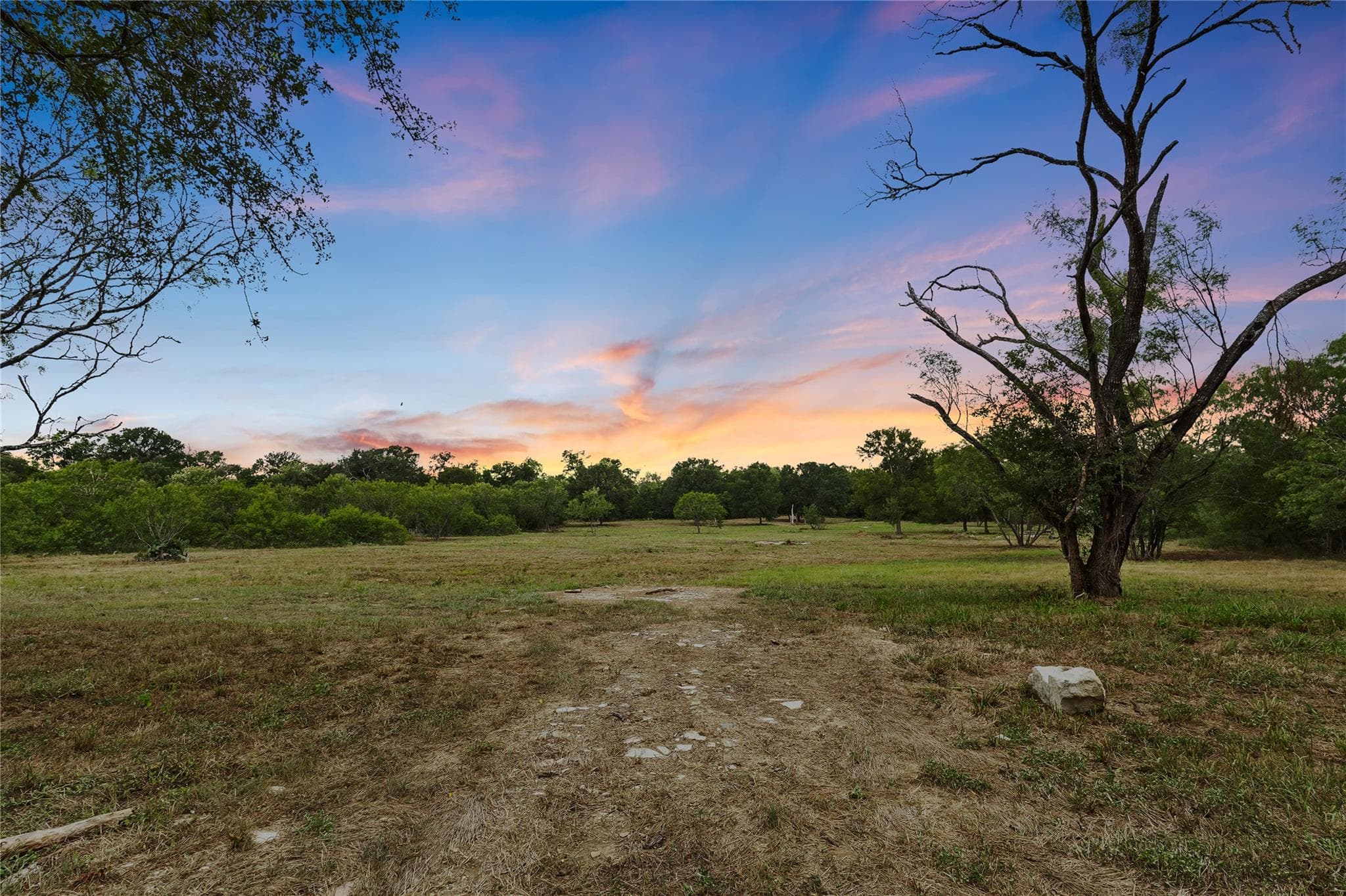 124 Valley Creek Dr None