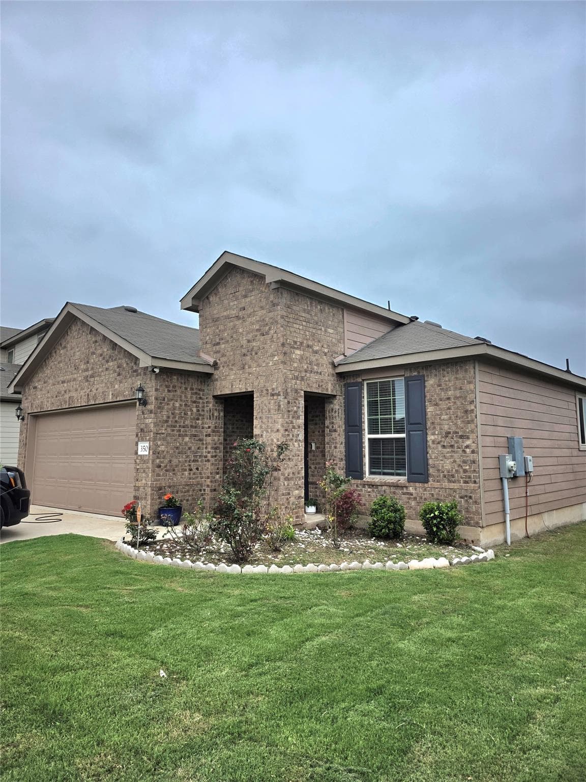 350  Bedford Falls Ln