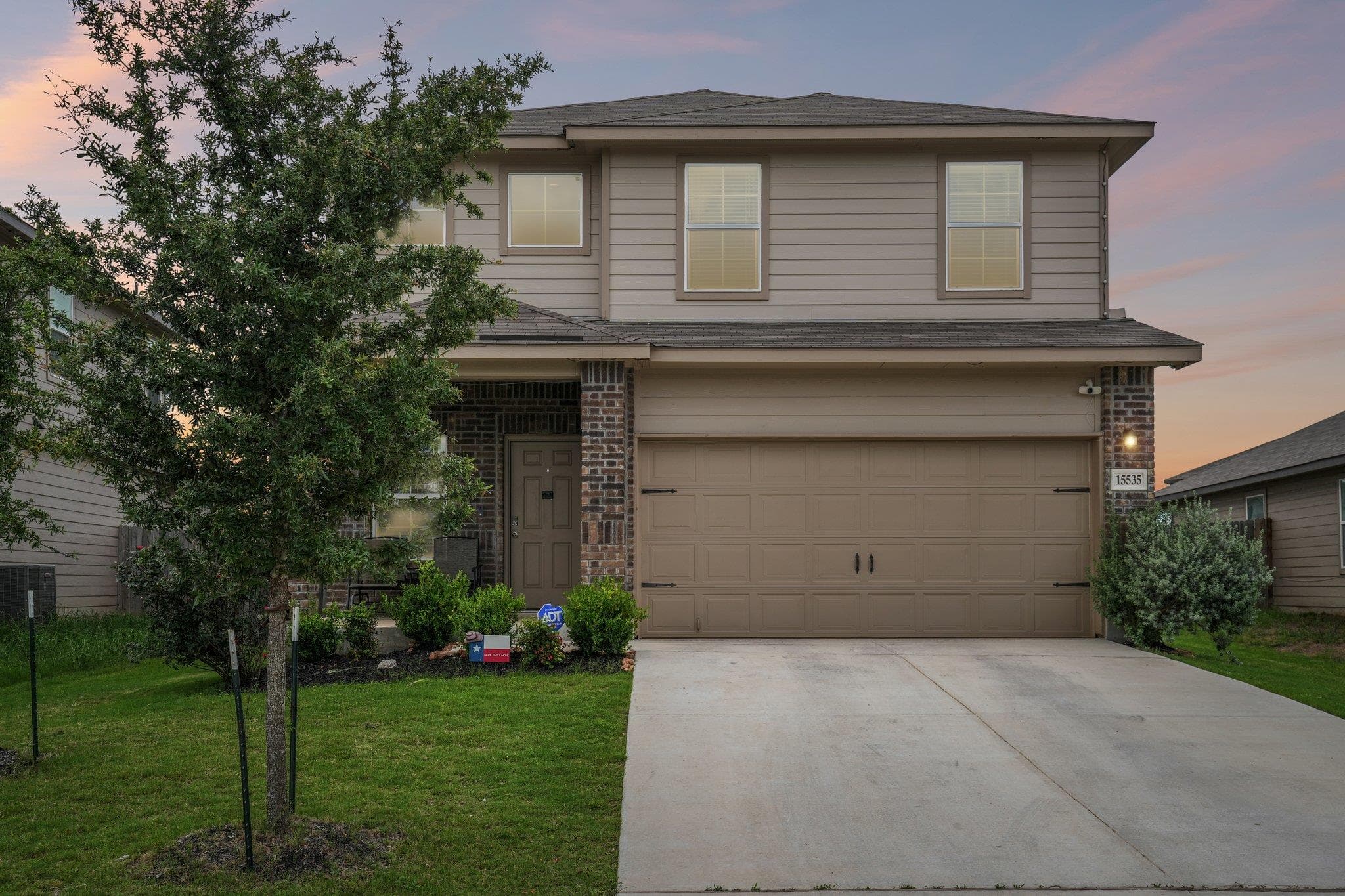 15535  Clove Spice Way