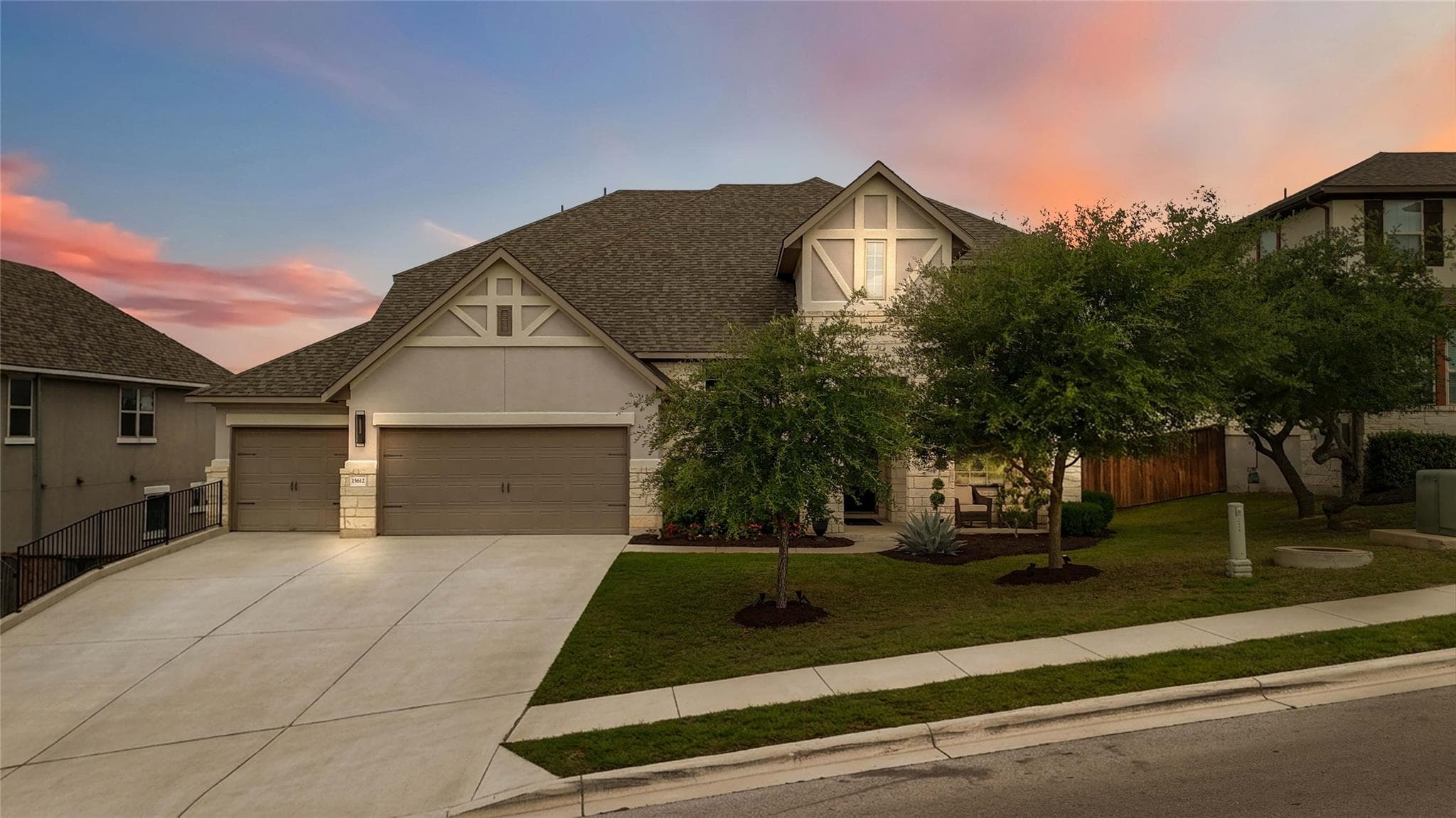 15612  Cabrillo Way