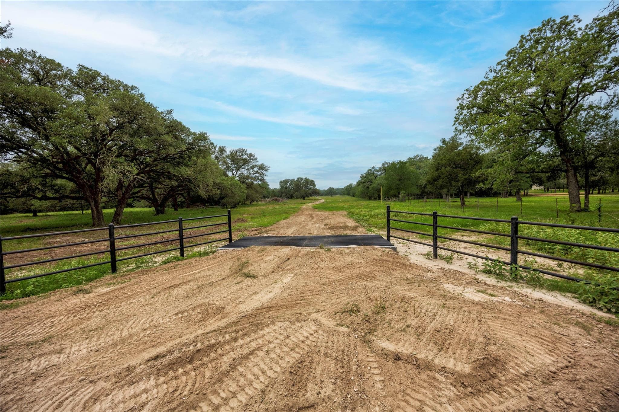 2570 Burke Rd