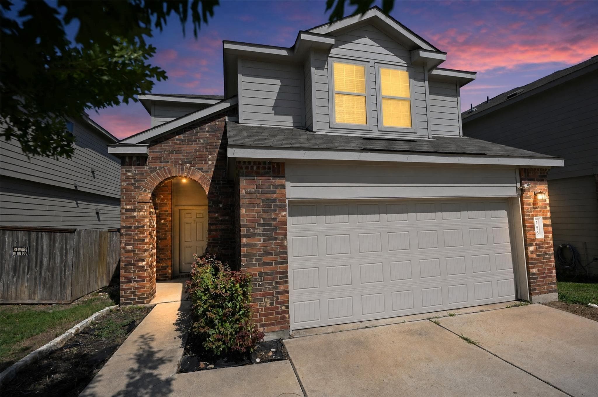 456  Major Lee Ln  #17H