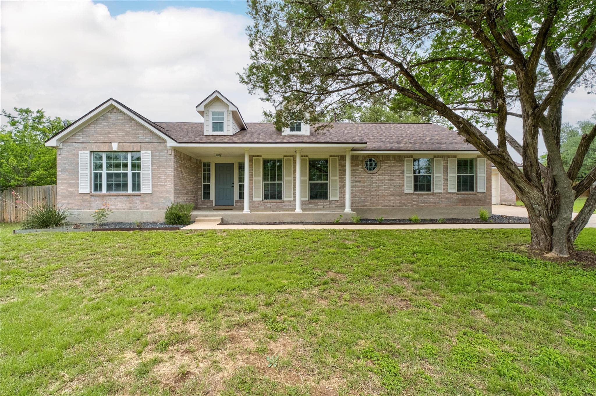9104  Elm Creek Cv