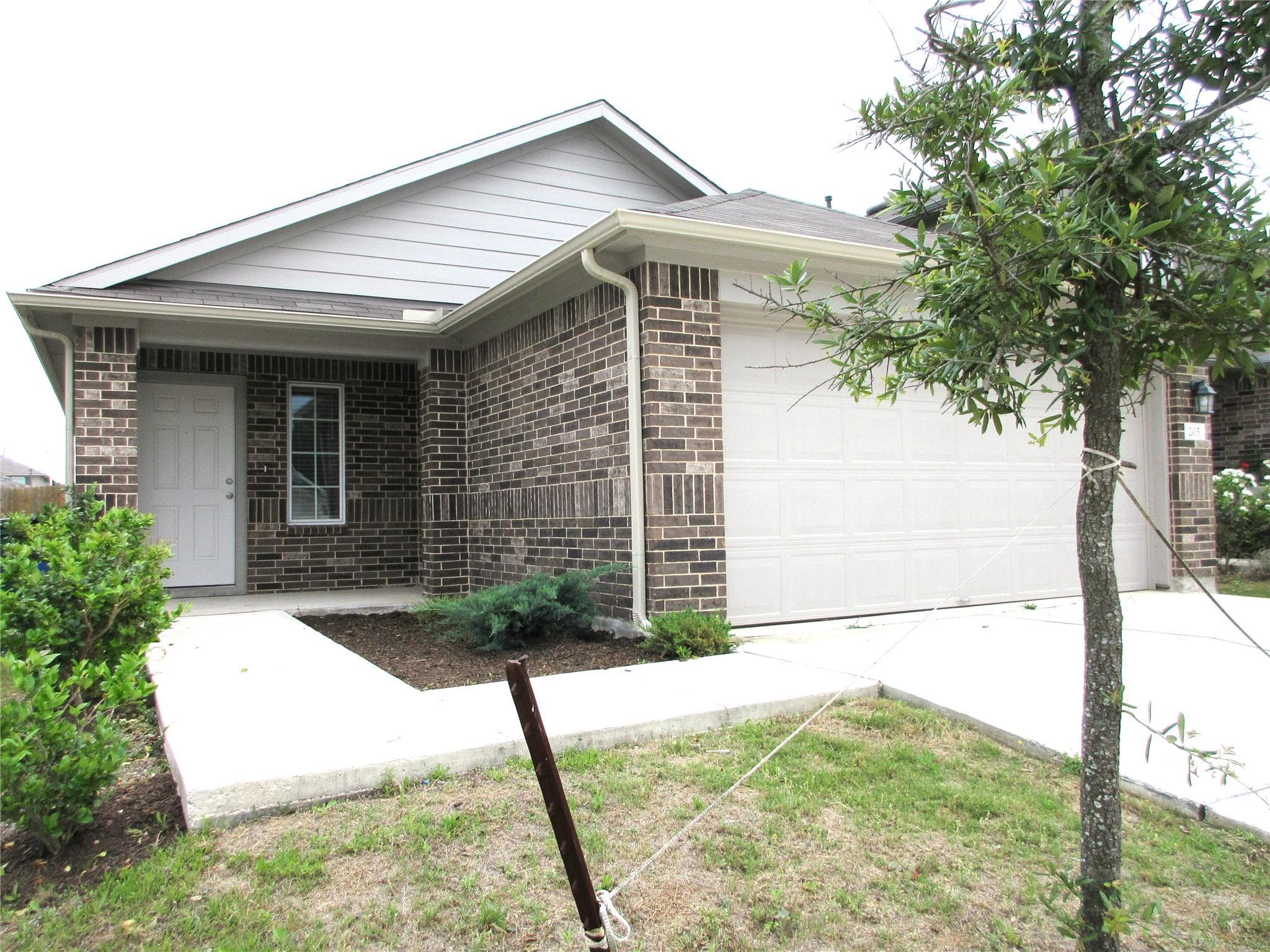 205  Granary Dr