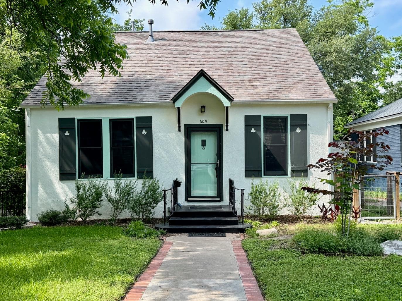 605  Texas Ave