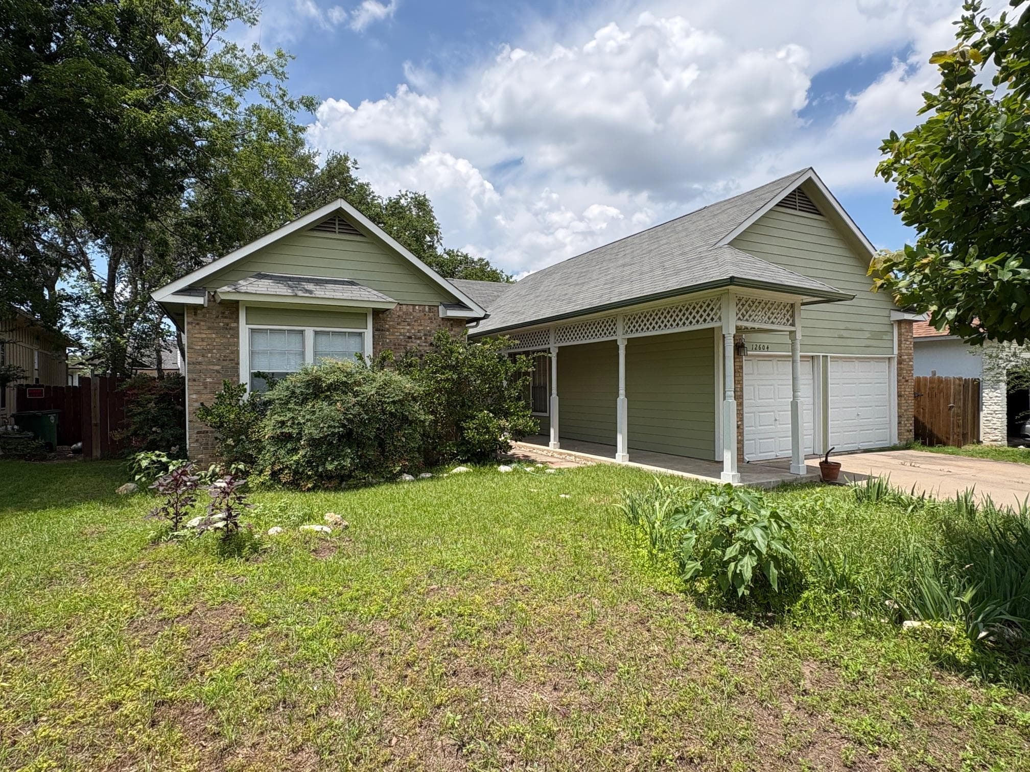 12604  Hunters Chase Dr