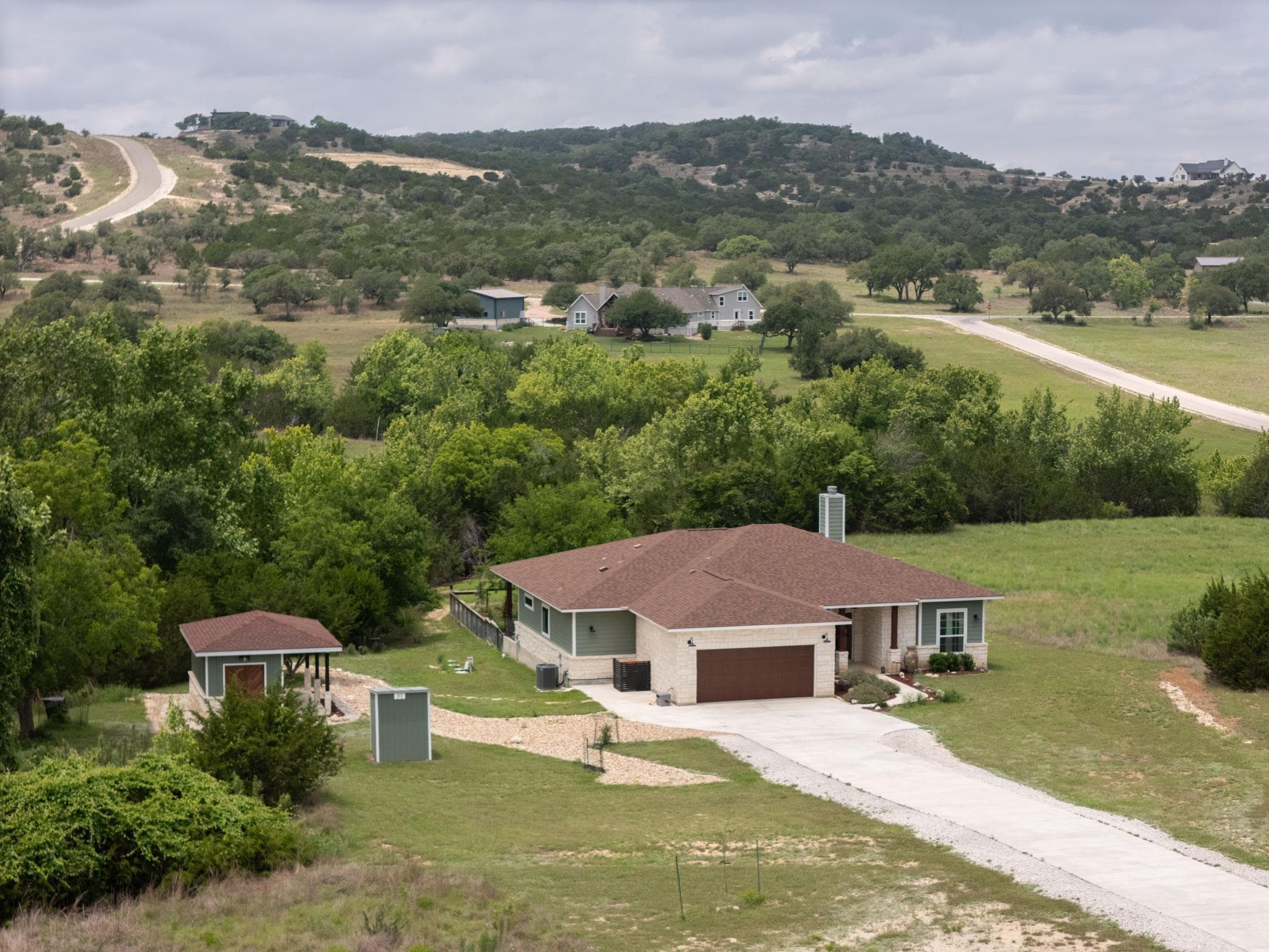 202  Falling Oak Dr