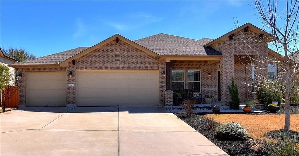 141  Florenz Ln