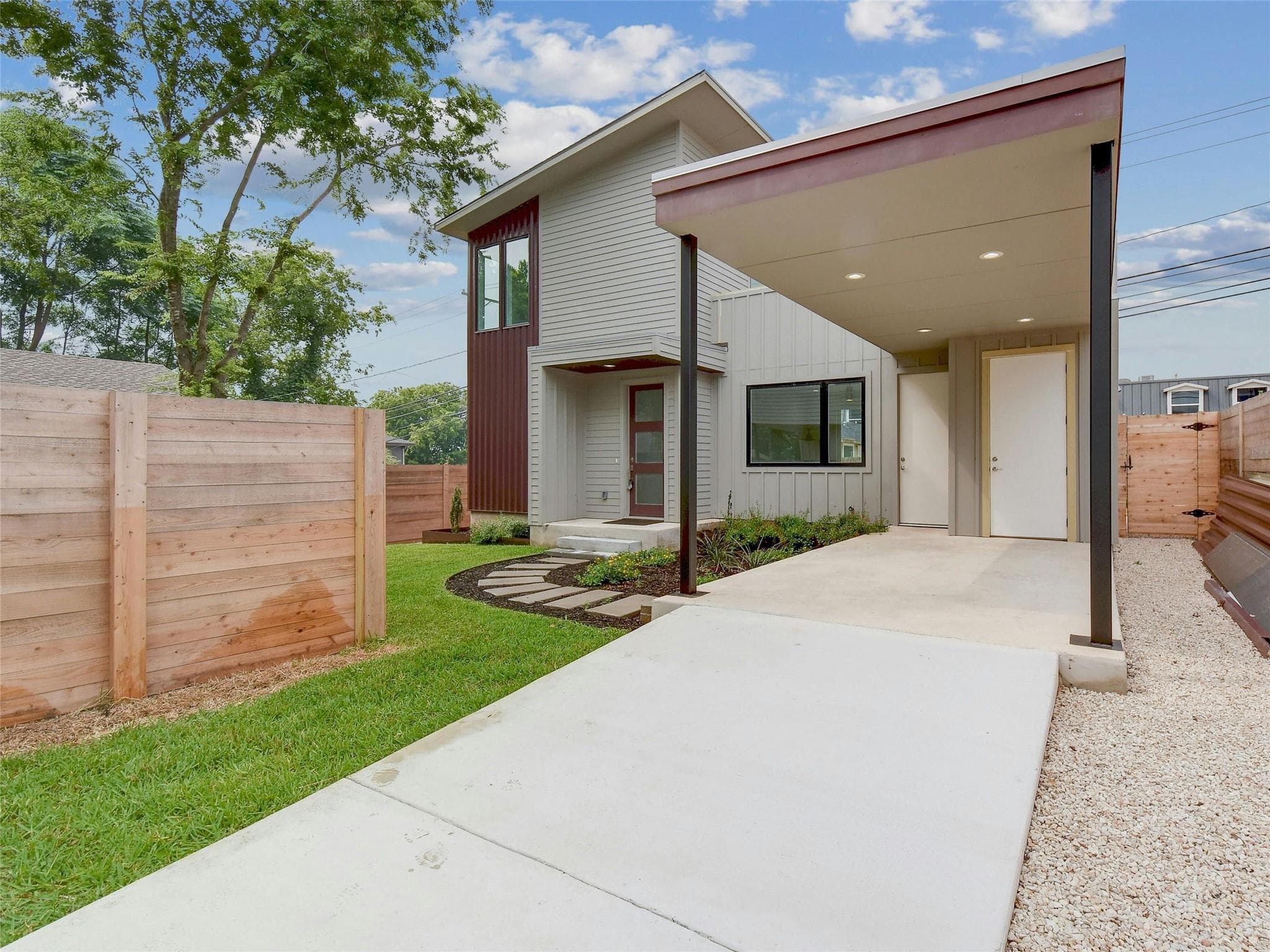 313  Blackson Ave  #B