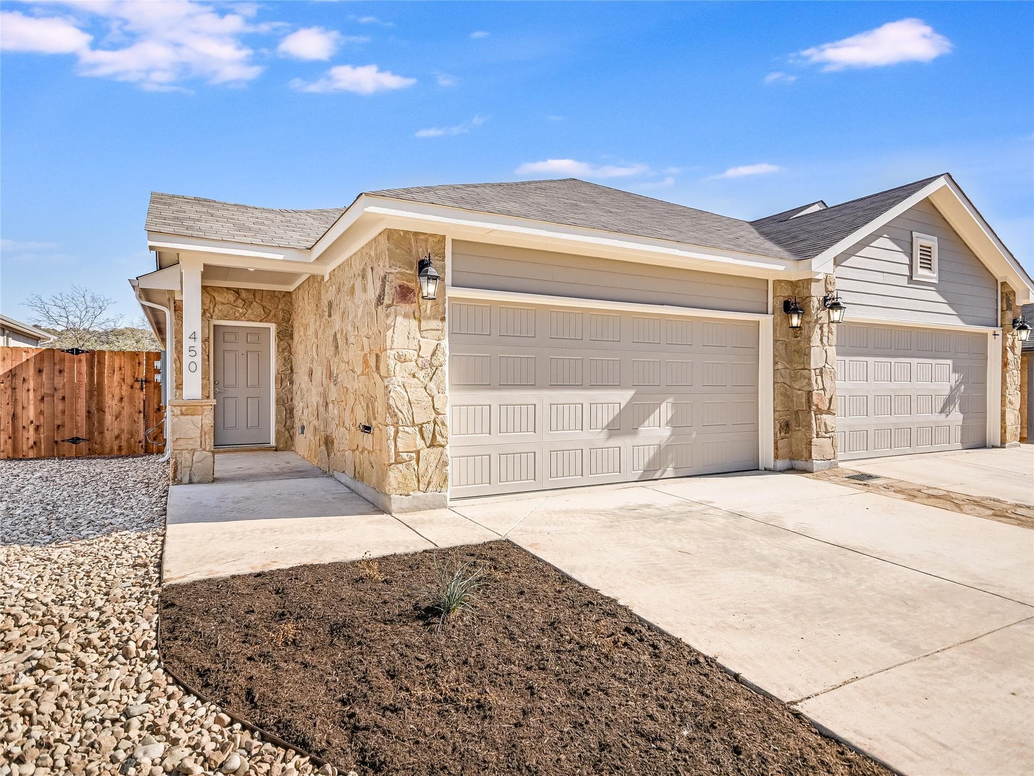 450  Parkline Dr