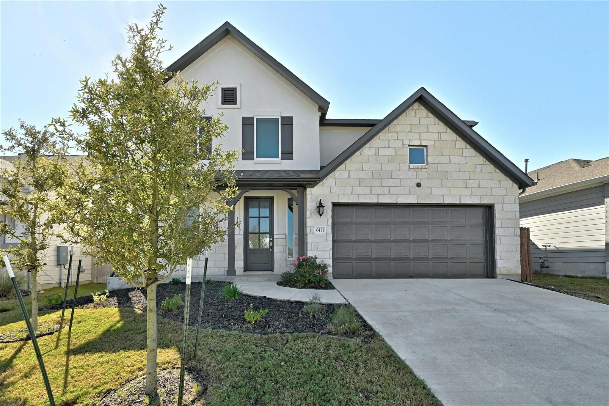 6411  Velvet Leaf Ln