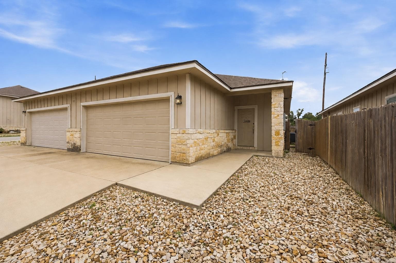 404 Carl Shipp Dr
