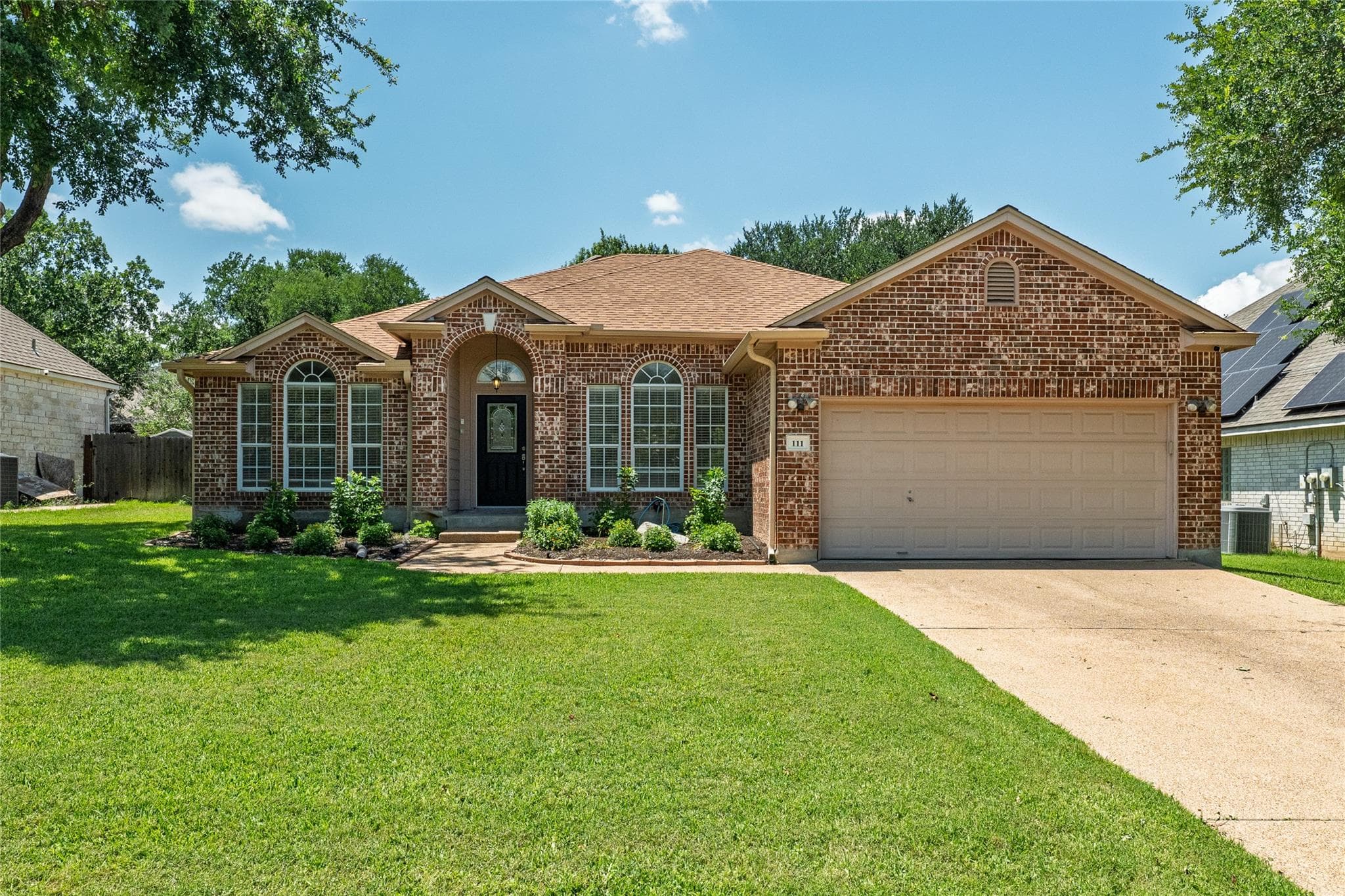 111  Arrowhead Ln