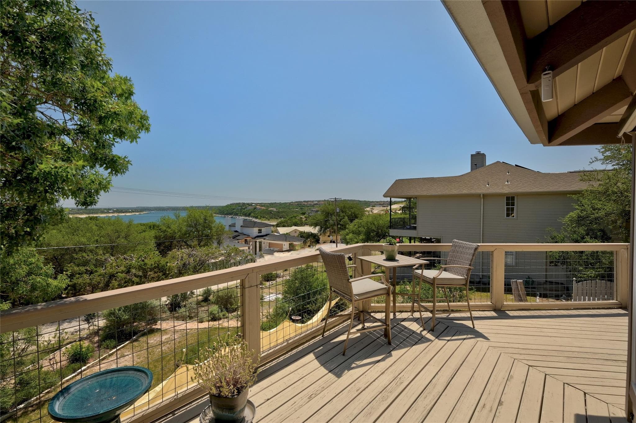 2437  Crosswind Dr