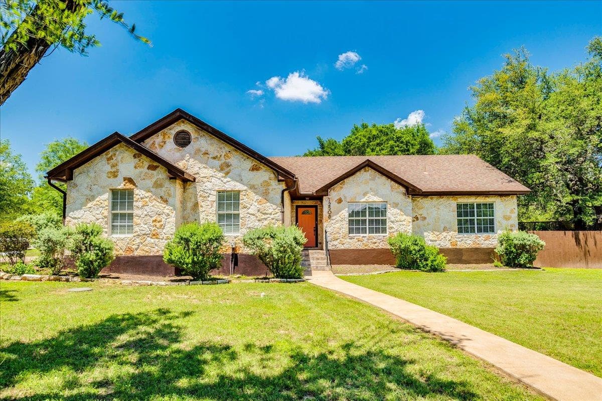 12508  Mixson Dr