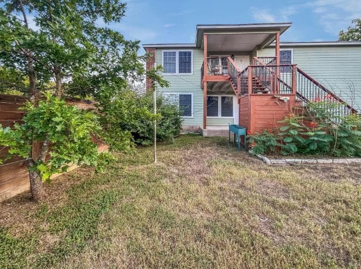 5700  Glen Meadow Dr  #B