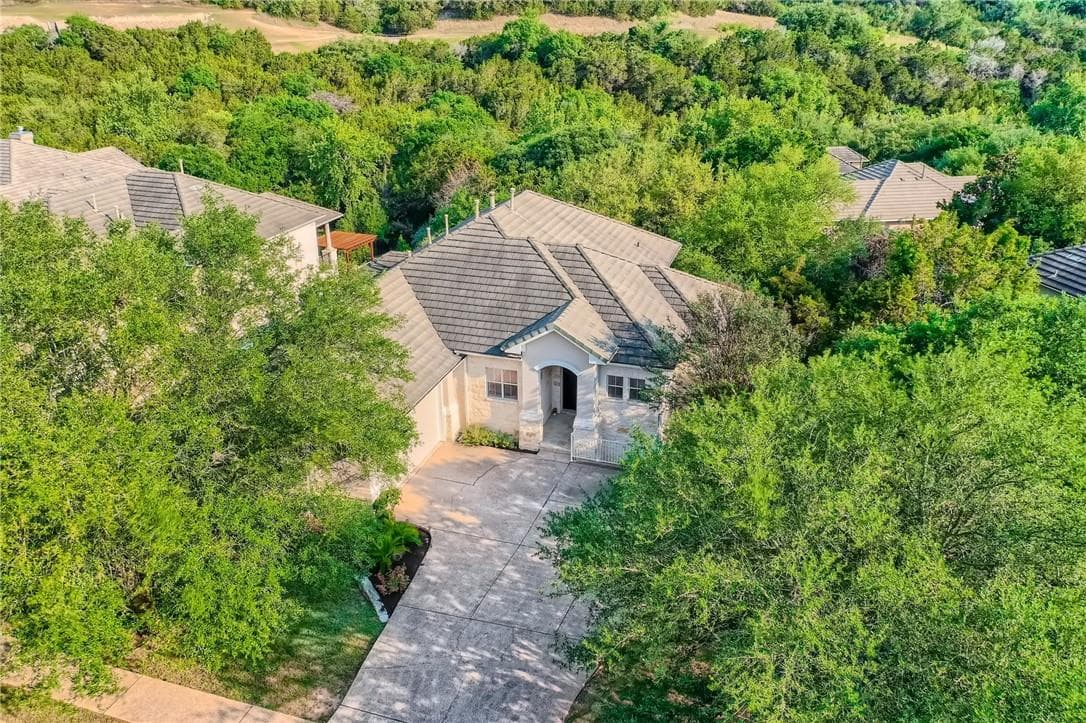 4331  Canoas Dr
