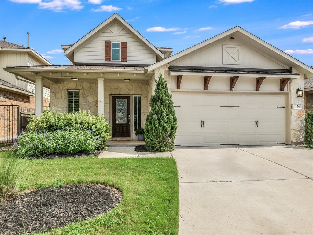 736  Bonnet Blvd