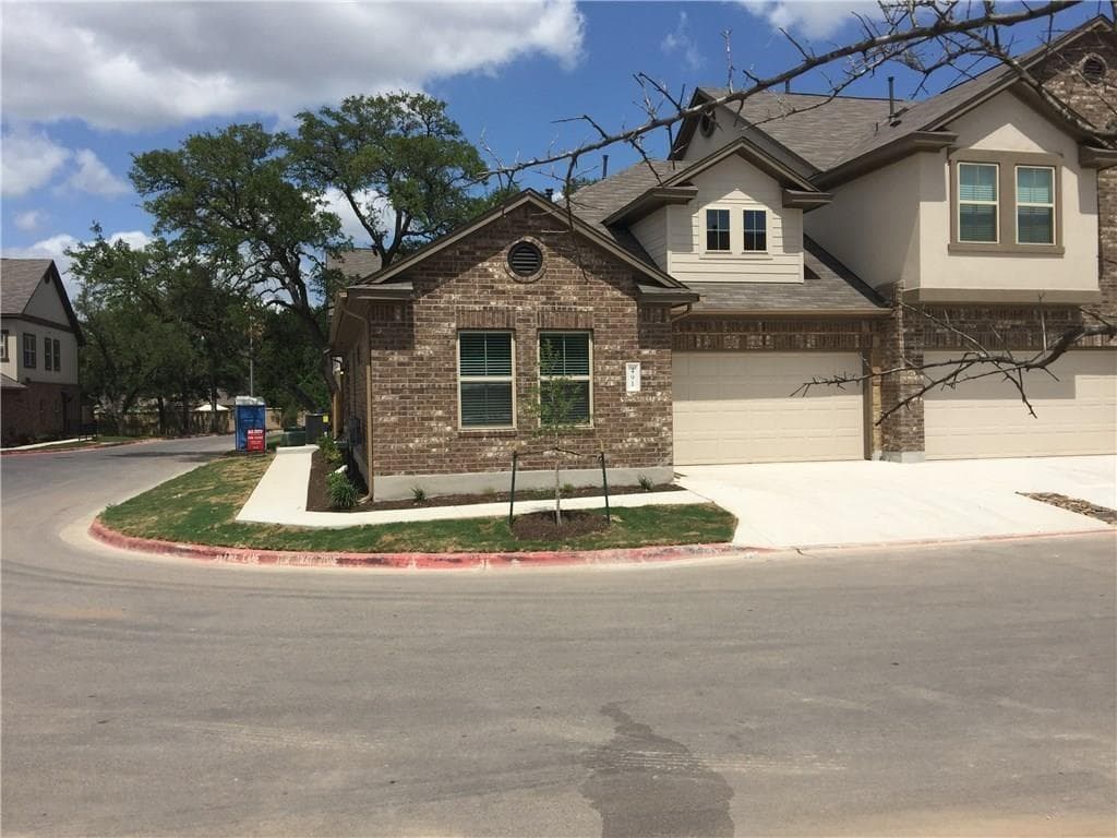 2304 S Lakeline Blvd  #491