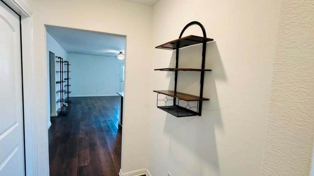 132  Maywood Ln