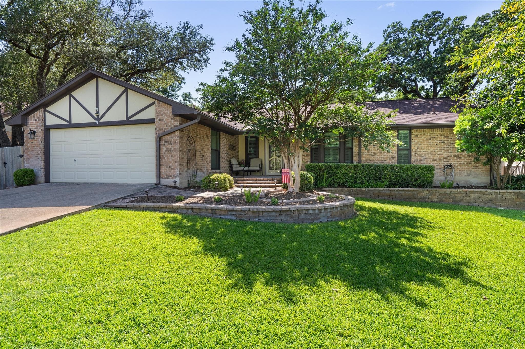 307  Innwood Dr