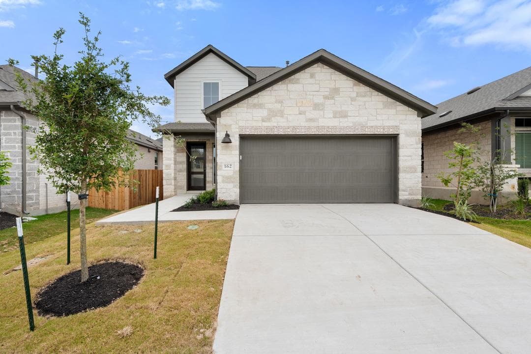 162  Grayson Elm Pass None
