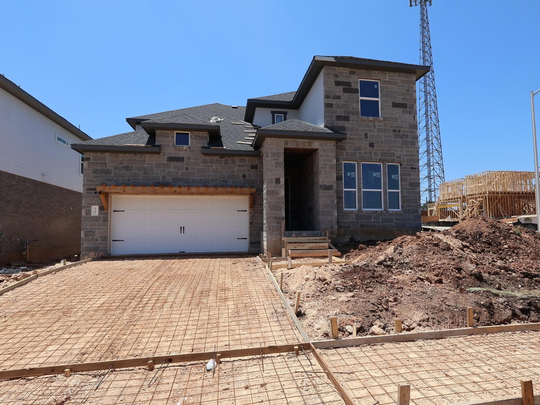 809  Purmela St