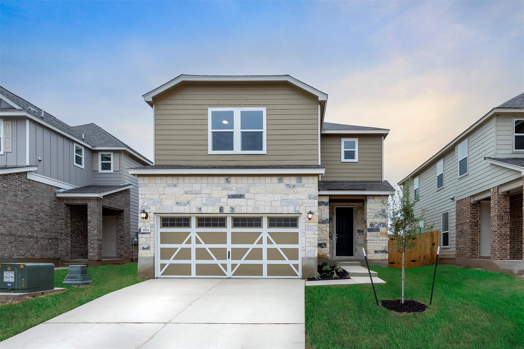 1115  Aronia Ln  #115