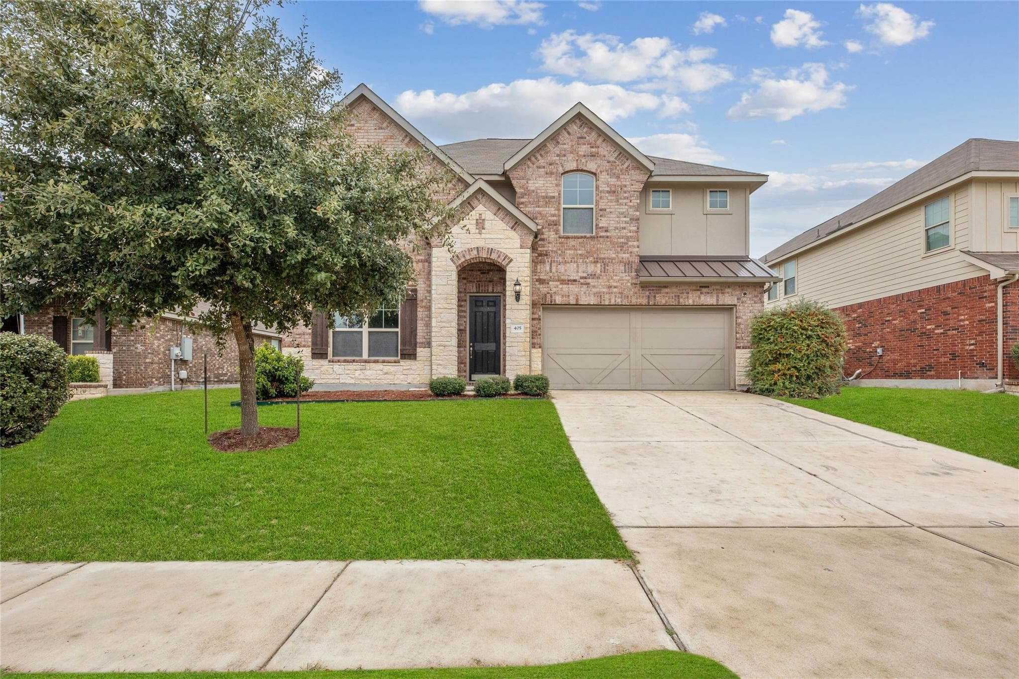 405  Farm Creek Dr